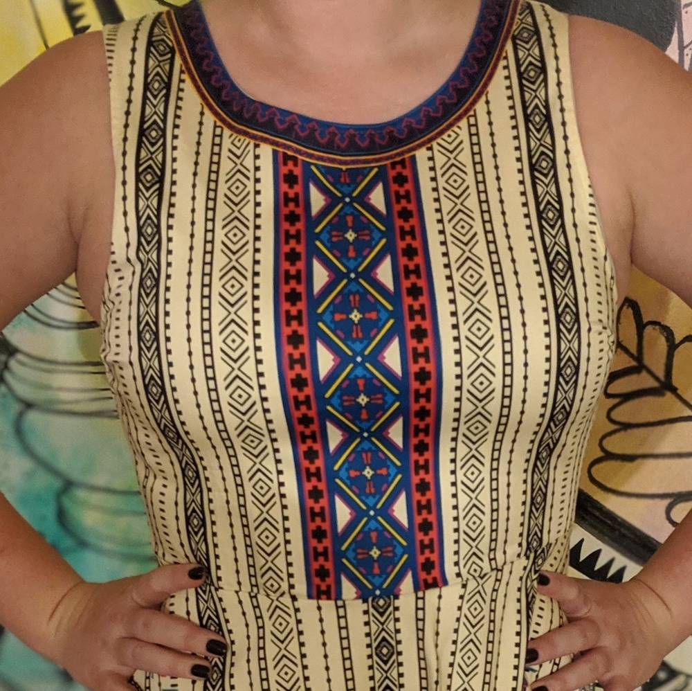 Dress - Picture 3 of 3